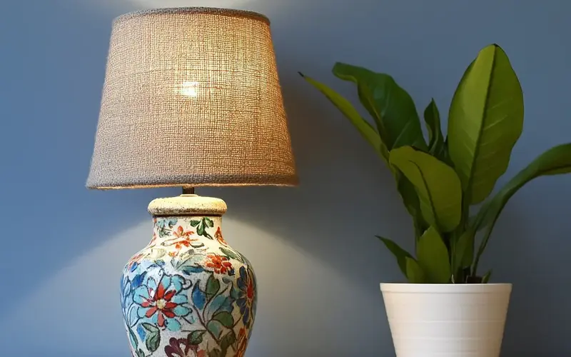 DIY Statement Lamp: 