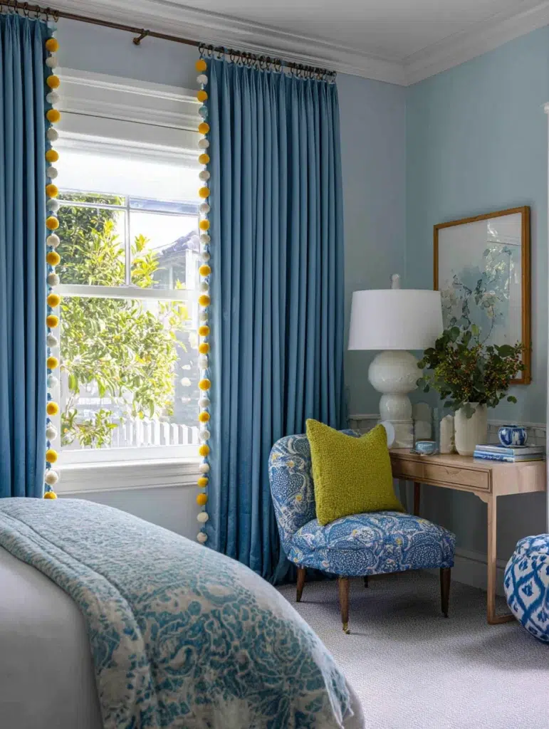 15 Curtains with Pom Pom